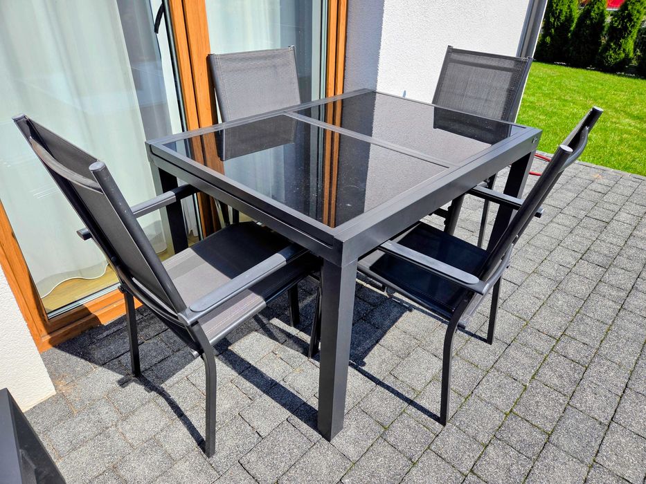 Bardzo lekkie aluminiowe krzesło ogrodowe
