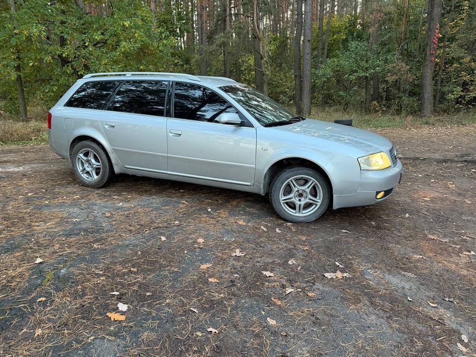 Audi A6 2001 рік. 2,5 дизель кпп автомат