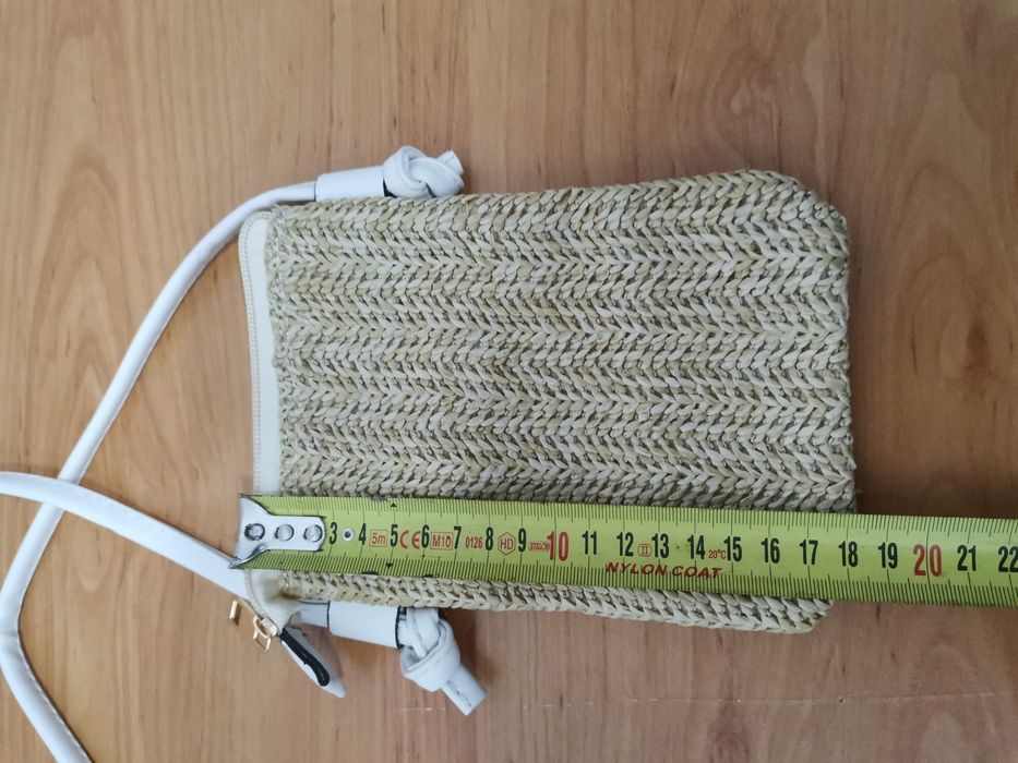 Mini torebka słomiana / jutowa na telefon letnia