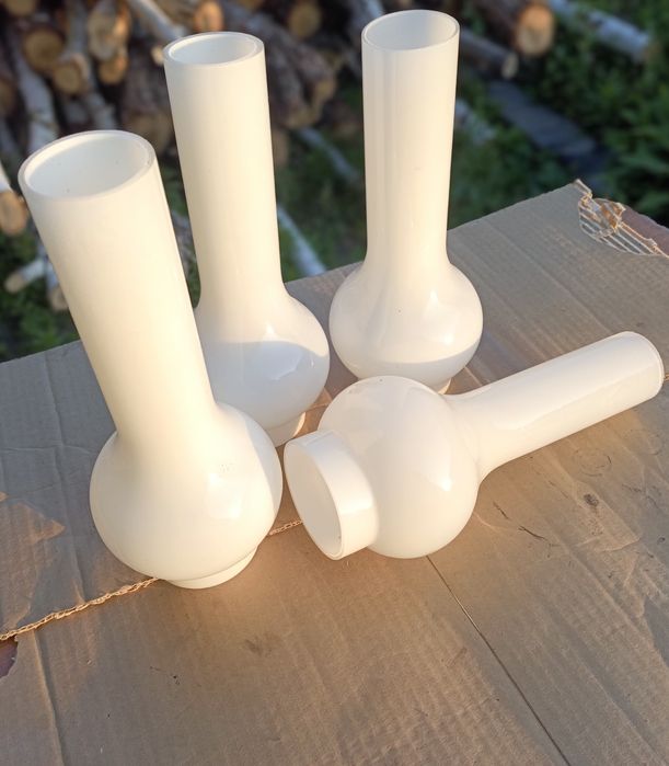 Продам. Плафони скляні молочні (ретро)