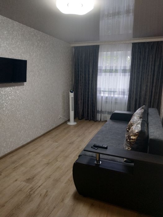 Аренда 2 комн.кв  с евро ремонтом на  В.Стуса 9.