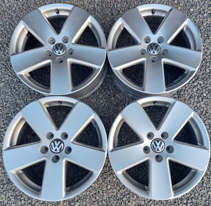 5 112 R17 VW Passat Golf Touran