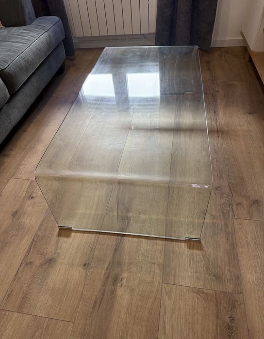 Mesa de vidro para sala de estar