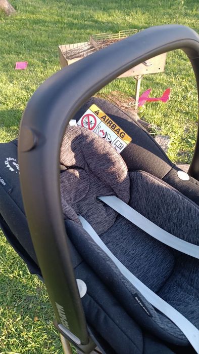 Maxi cosi pebble