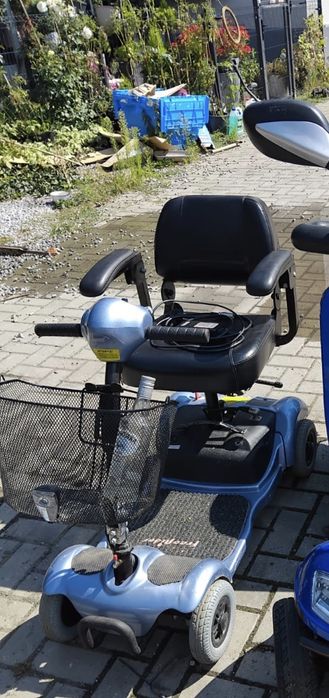 Skuter elektryczny Wózek inwalidzki