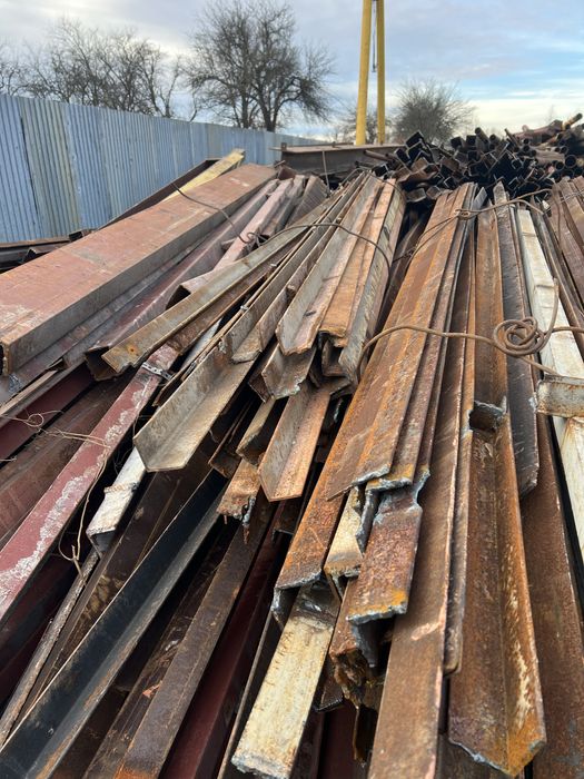 Кутник металевий 50мм*50мм. 75мм*75мм.