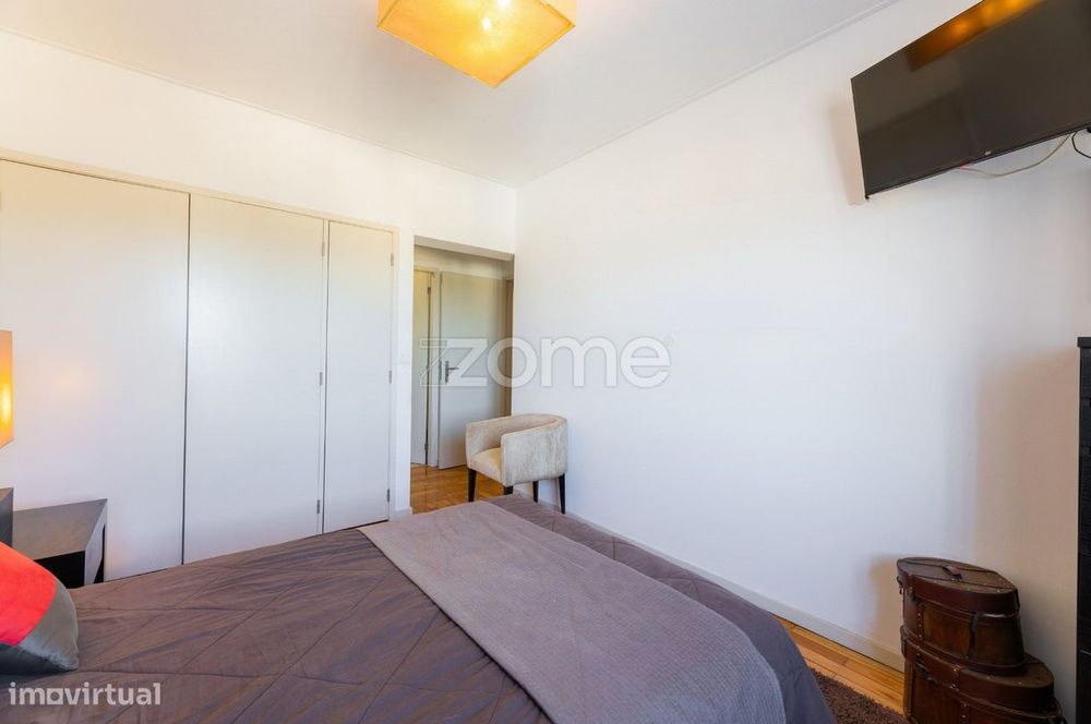 Apartamento T4 com 189m2 em Maximinos - Braga