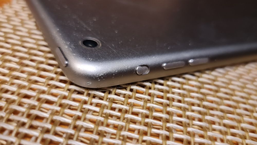 Apple IPad Air A1474 16Gb Tablet Gwiezdna Szarość BDB