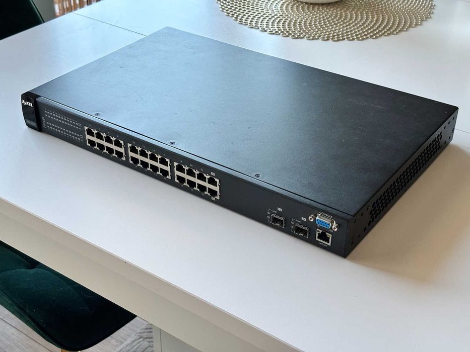 Przełącznik Sieciowy Switch Zarządzalny ZYXEL GS-2024 24 Porty Gigabit