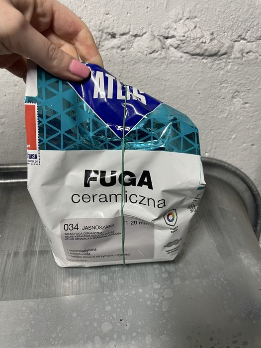 Fuga ceramiczna Atlas