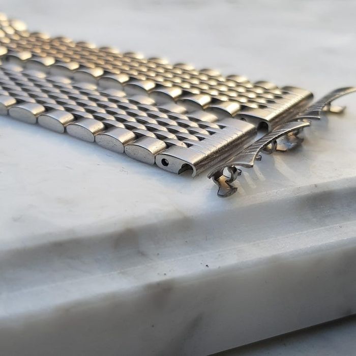 Bracelete de 18cm brushed relógio