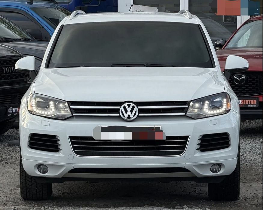 Срочно продам Volkswagen Touareg 2014