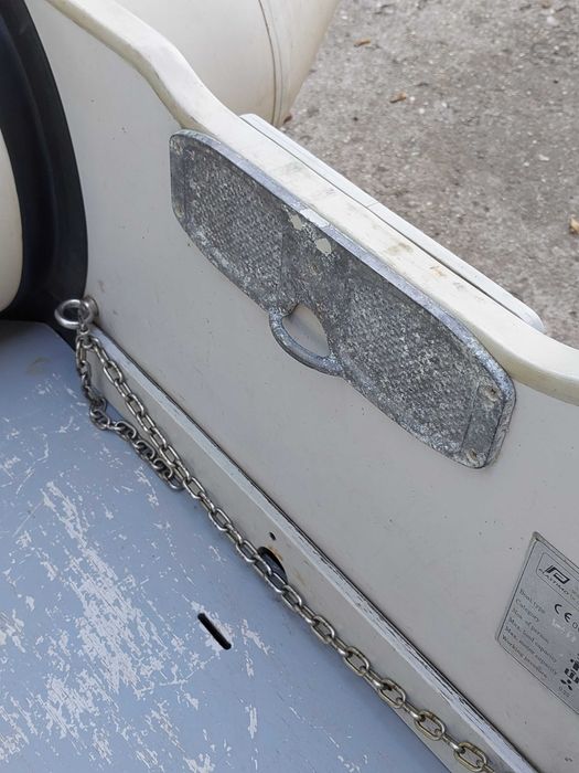 Ponton wędkarski Plastimo P-300  sztywna podłoga