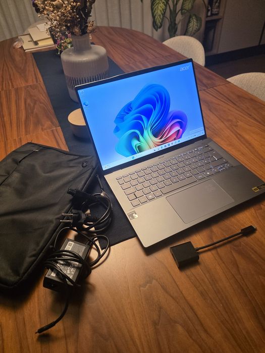 Acer Swift 14" Touchscreen 16GB 1TB Snapdragon AI Copilot. Troca/retoma. Fatura, garantia