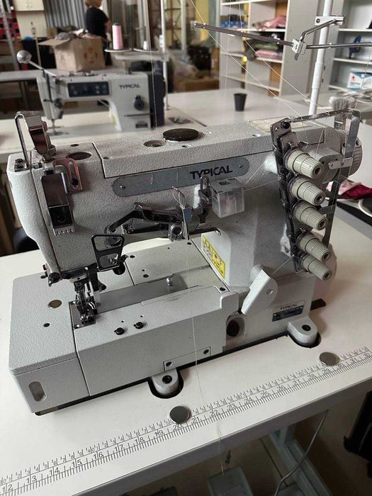 Розпошивальна швейна машина Typical GK 1500D-01