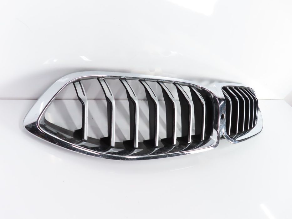 Grelha Bmw 8 Convertible Ref: 51138092674