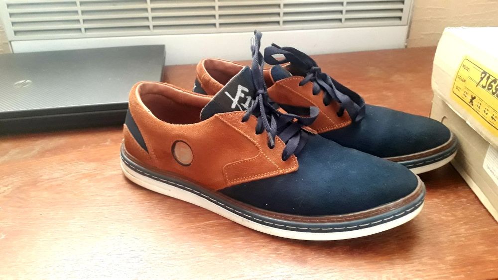 туфли-мокасины