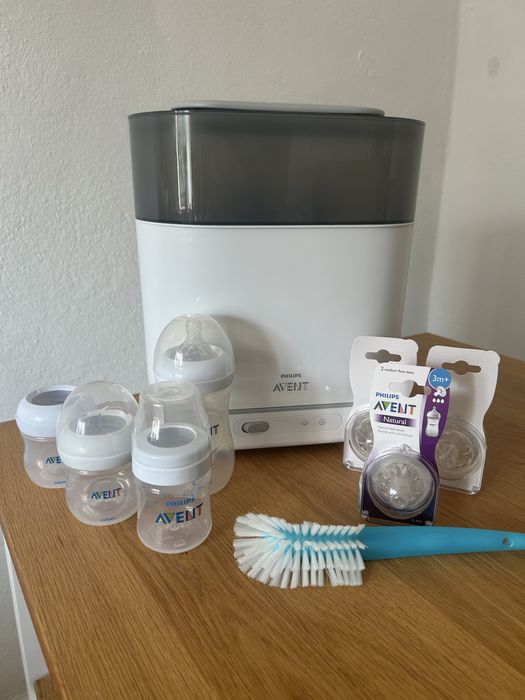 Esterelizador Philips Avent + biberões e tetinas