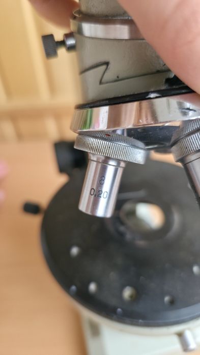 Продаю мікроскоп монокулярний