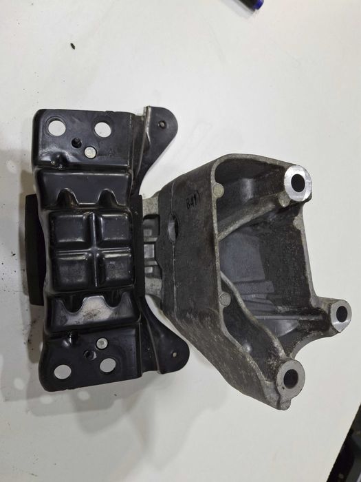 Vw Golf VII Łapa, Mocowanie,Zawieszenie