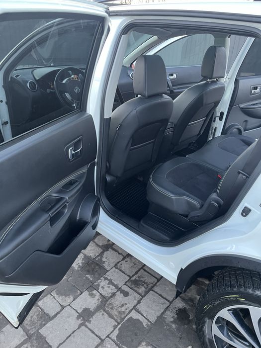 Ніссан кашкай+2 Свіжо пригнаний!!!