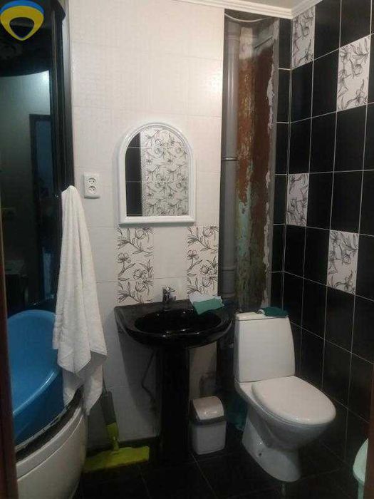 Продам 2 кімнатну квартиру з ремонтом в передмісті Одеси.  р9