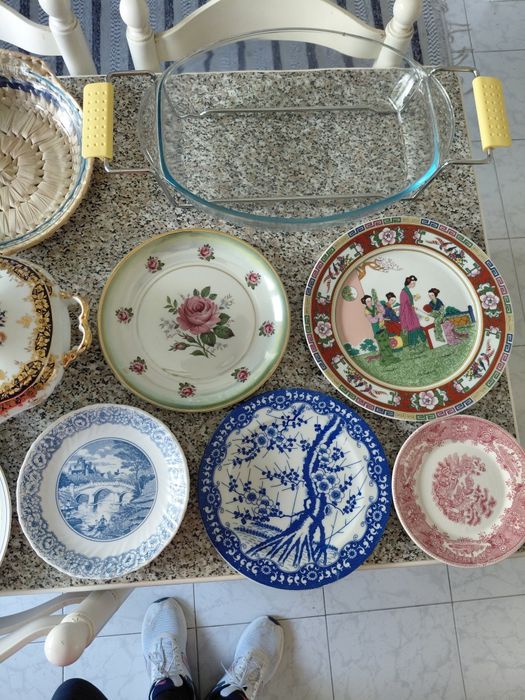 Loiças  variadas para vender