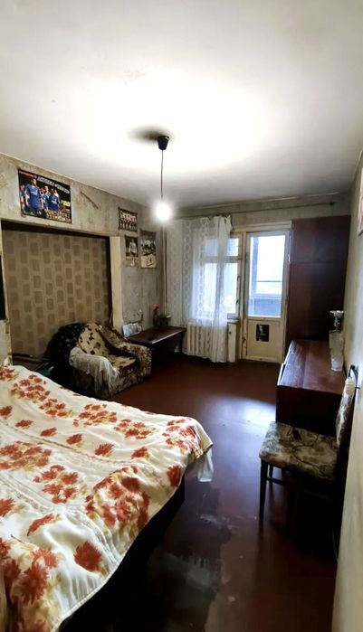 Продам 4 ком квартиру Тополь 3.