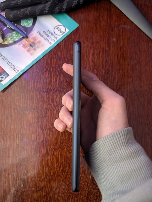 Samsung s20 fe 6/128