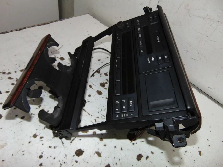 BMW E38 Auto rádio