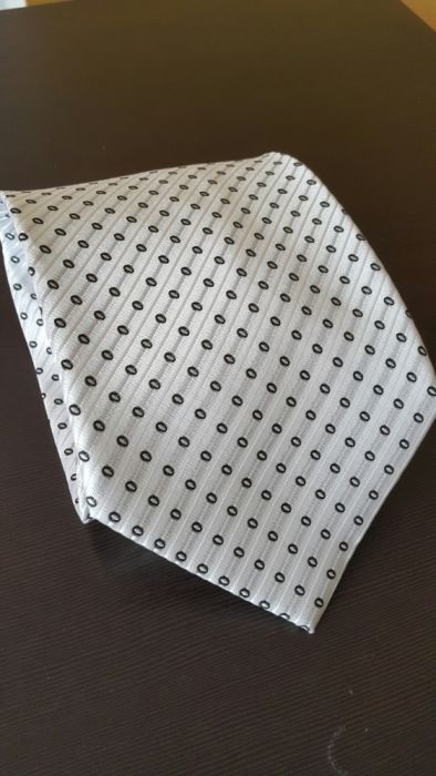 Продам галстуки, под костюм.