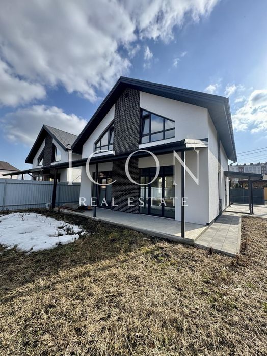 Продаж будинку в КМ “Успішний” (біля ЖК Orange Park)