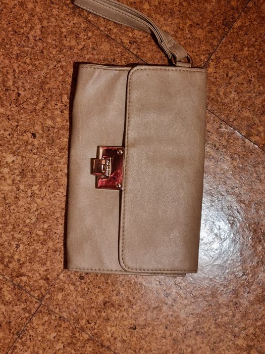 Pochete de mão..
