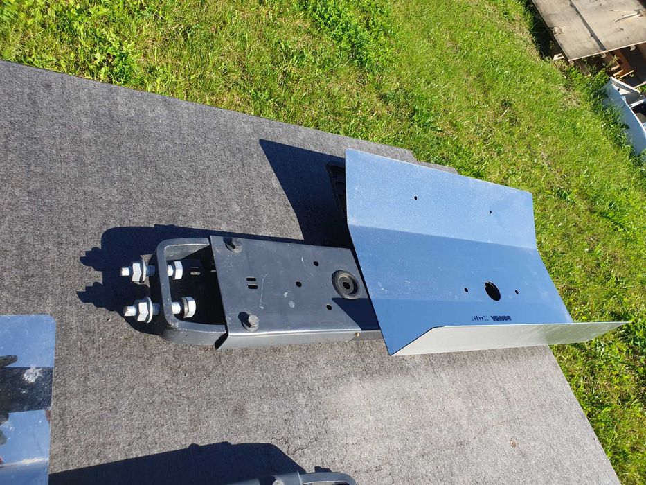 WSPORNIK Mocowanie Zbiornika Powietrza SCANIA