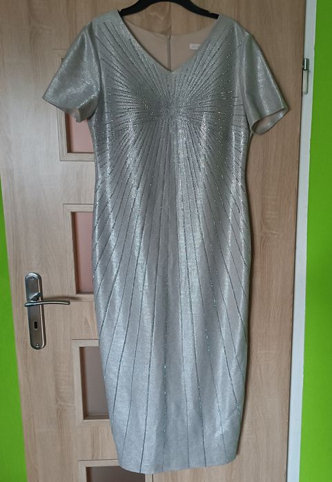 Sukienka ołówkowa cyrkonie srebro