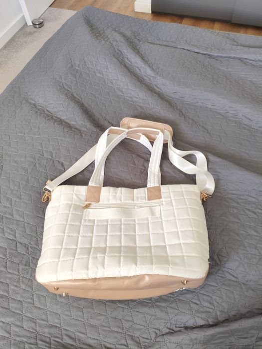Pikowana torba, shopperka z miejscem na laptopa