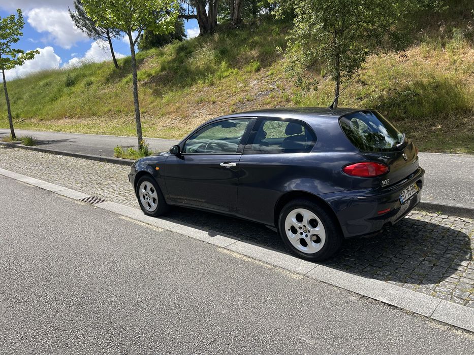 Alfa romeu carro como novo