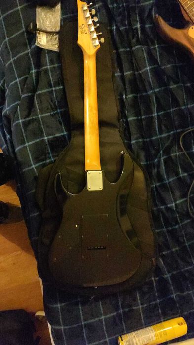 Ibanez Gio GRX70DXJ, ideal para iniciantes