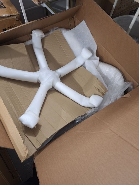 Fotele  biurowe nowe