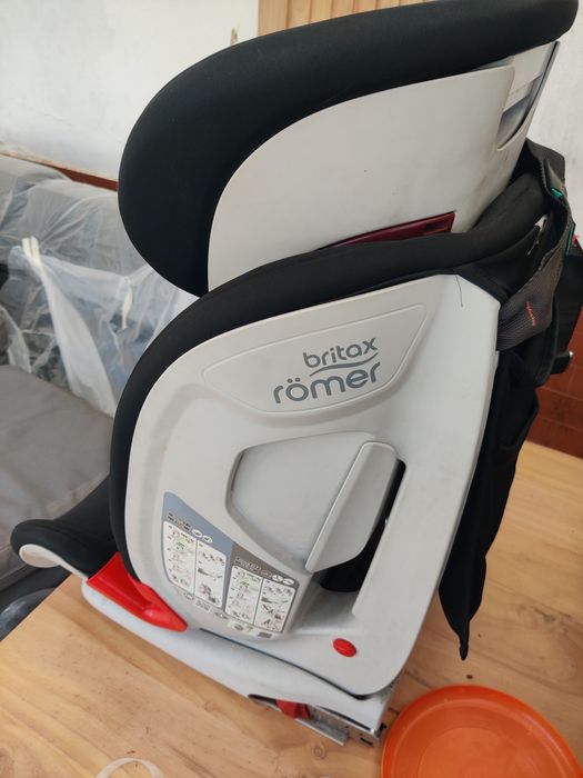 Cadeira Auto Romer Britax Advansafix III
