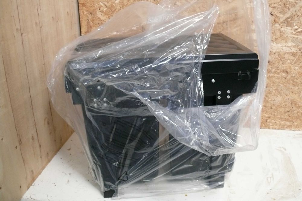 Caixote do lixo de cozinha
Capacidade do balde: 2 x 20 L