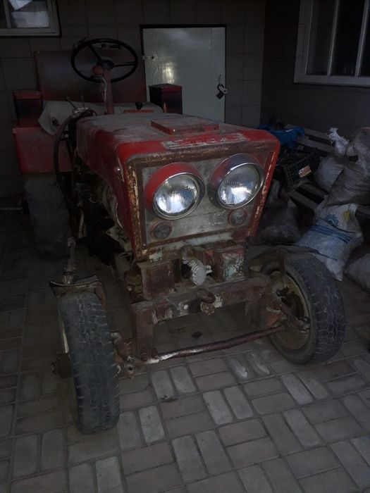 Трактор саморлбний з документами