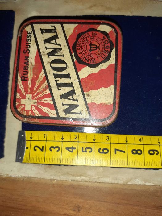 Caixa Antiga em Chapa