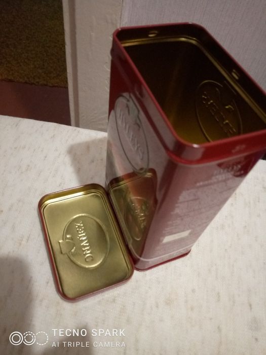 Коробка металева