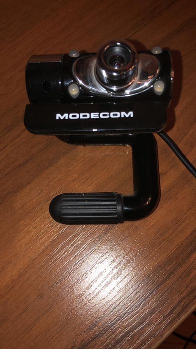 Вебкамера modecom