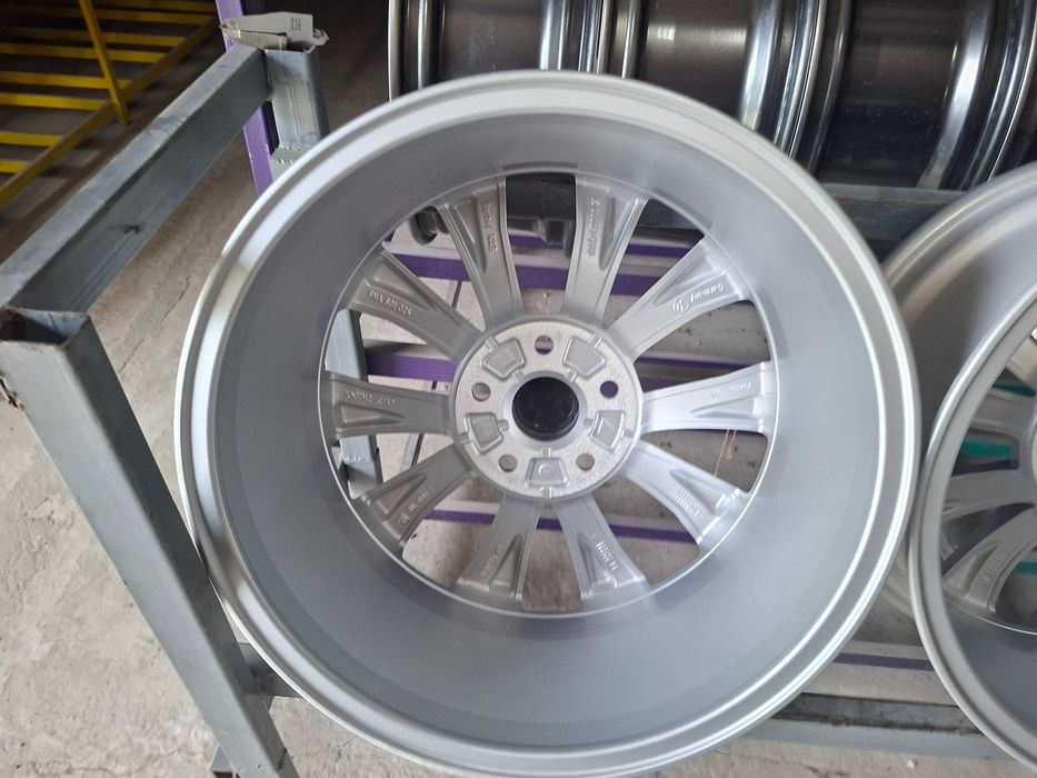 Оригінальні диски  Фольцваген 5/112 R17 7J ET40 Volkswagen.