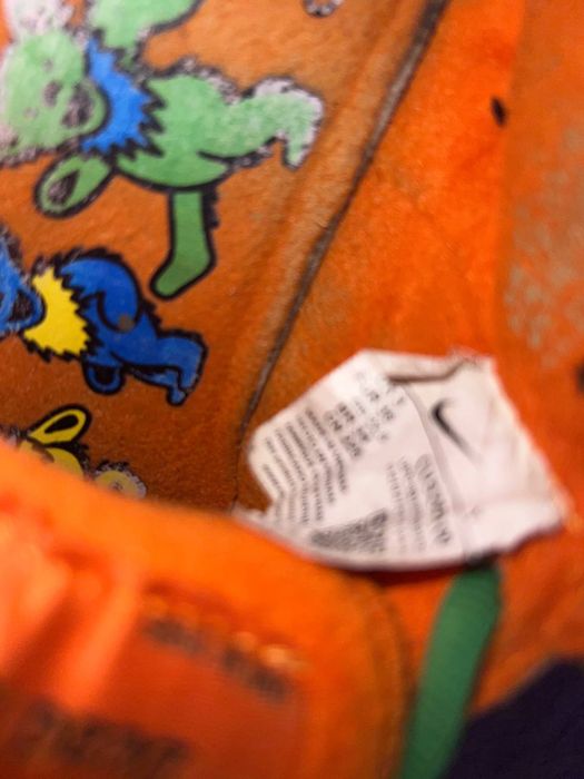 Кросовки NIKE  .