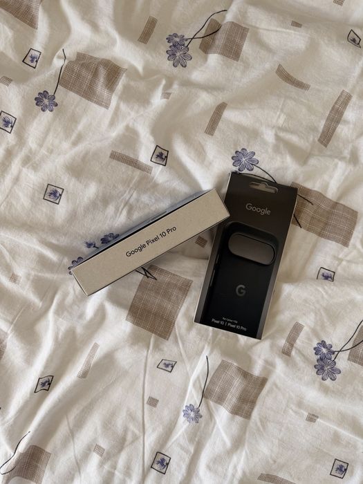 NOWY Google Pixel 10 Pro 128GB Moonstone + Oryginalny Case Pixelsnap