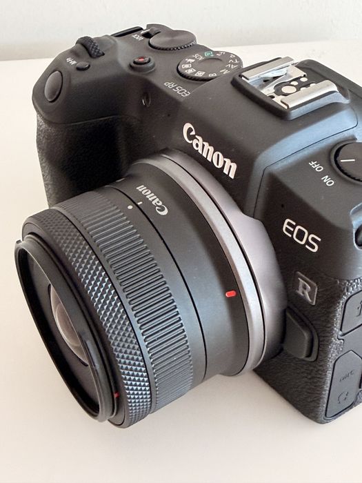 Canon RP + RF-S 18-45mm nova