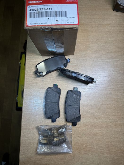 Оригинал. Колодки тормозные заднии. Acura MDX, TLX. наличие